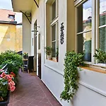 Apartment Nebovidy I - Historic Centre - Terrace - Air Conditioning